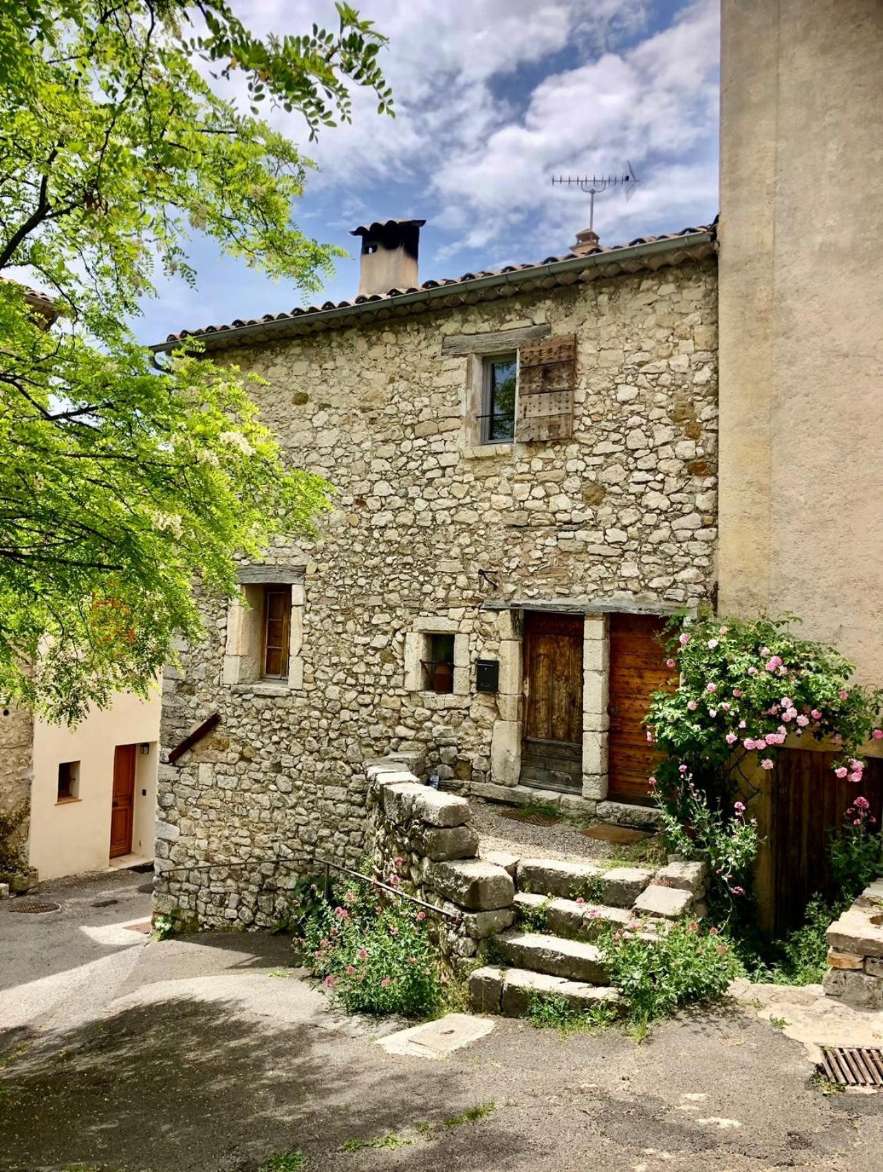 La Calade Apartment Trigance Exterior foto